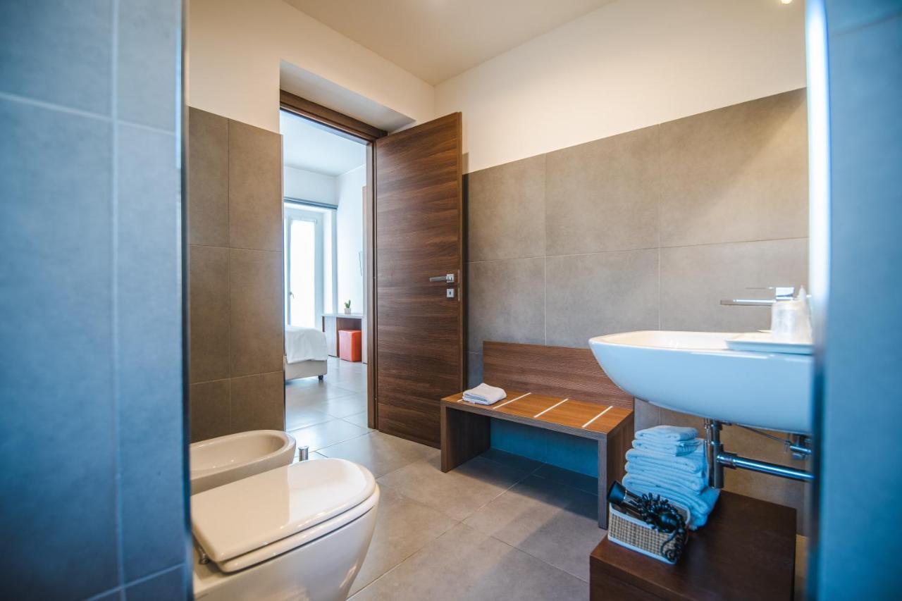 Arco Dei Pinto Bed & Breakfast Salerno Dış mekan fotoğraf