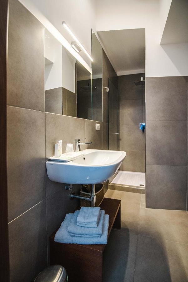 Arco Dei Pinto Bed & Breakfast Salerno Dış mekan fotoğraf