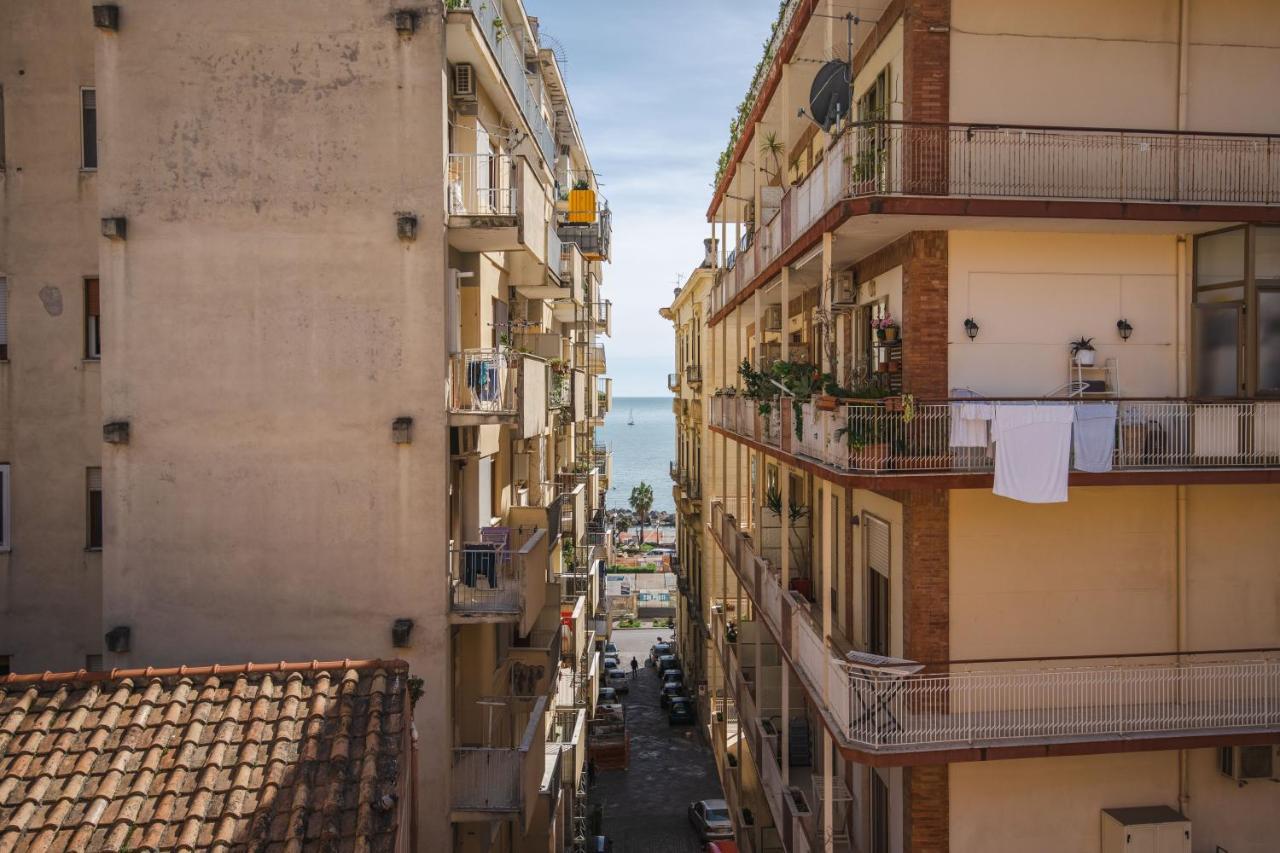 Arco Dei Pinto Bed & Breakfast Salerno Dış mekan fotoğraf