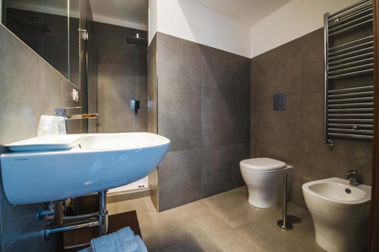 Arco Dei Pinto Bed & Breakfast Salerno Dış mekan fotoğraf