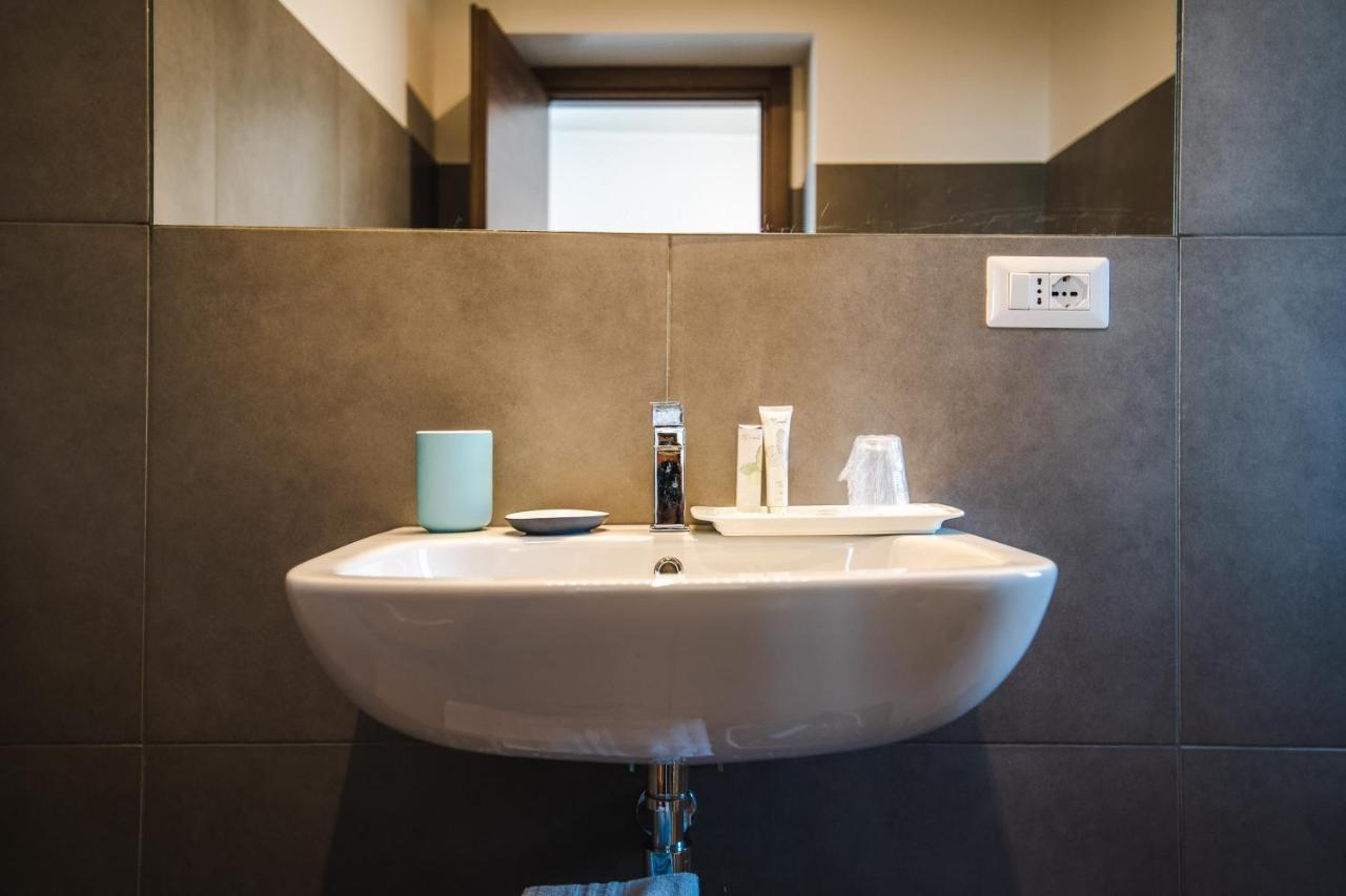 Arco Dei Pinto Bed & Breakfast Salerno Dış mekan fotoğraf